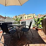 Little Horse Apartments 3